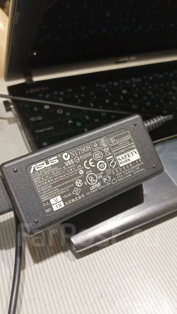 Asus Eee PC 1225B. 11", 1,6����, ��� 4 ��, ���� 500���, WiFi: 1, Bluetooth: 1, ����������� �� 3��. ����