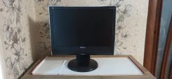 ViewSonic. 19" ����