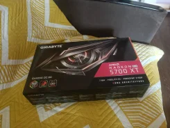 Radeon RX 5700 XT ����