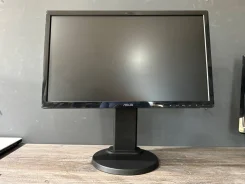 Asus. 22" ����