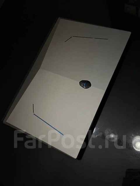 Thunderobot. 17.3", ��� 16 ��, ���� 512���, WiFi: 1, Bluetooth: 1 ����