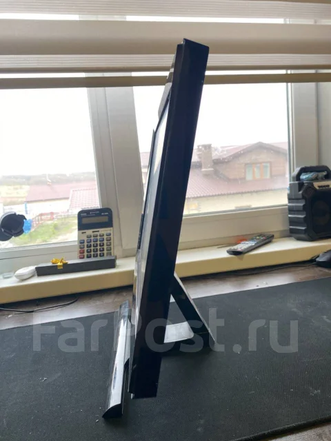 Samsung. 22", ���������� �� (LCD, LED, QLED) ����