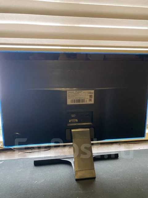 Samsung. 22", ���������� �� (LCD, LED, QLED) ����