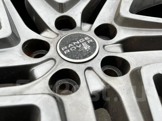 Land Rover. 9.5x21", 5x120, ET45 ����