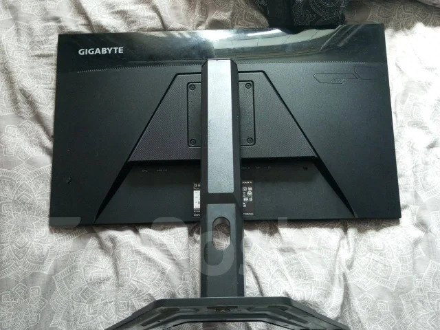 Gigabyte. 27", ���������� �� (LCD, LED, QLED) ����