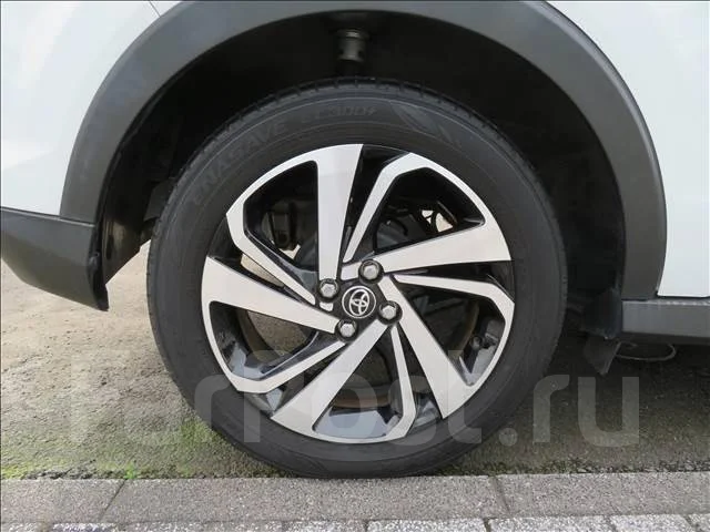 Toyota Raize. �������, ��������, 1.0 (98��.�.), ������, 40 000����. ��, �/�. ��� ����� �� ������������ ����