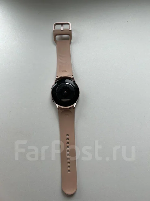 Samsung Galaxy Watch4 ����