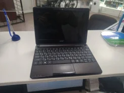 Acer Aspire One. 8.9", 1,6����, ��� 4 ��, ���� 365��� ����