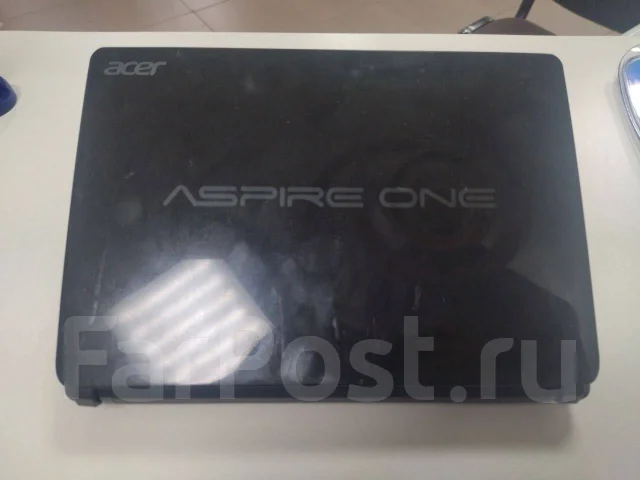 Acer Aspire One. 8.9", 1,6����, ��� 4 ��, ���� 365��� ����