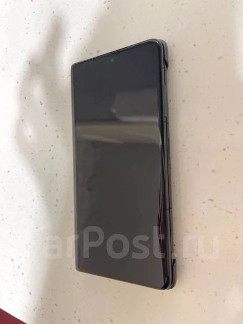 Honor Magic V2. �����, 512 �� ����