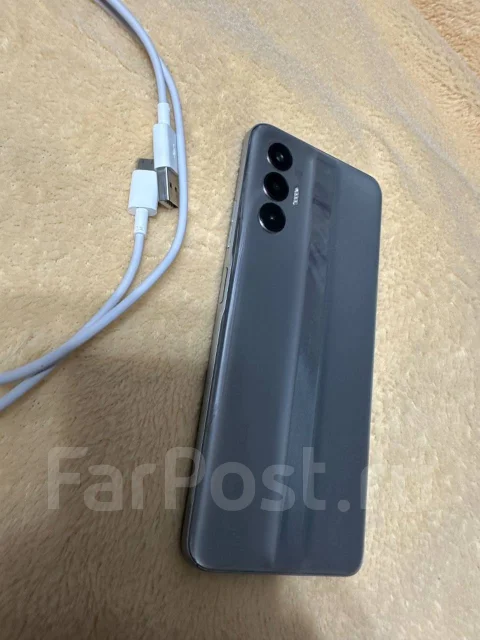 Tecno Pova 3. �/�, 128 ��, �����������, 3G, 4G LTE, 5G, Dual-SIM, ����������, NFC ����