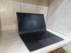 Honor MagicBook 14. 14", 2,4����, ��� 8 ��, ���� 512���, WiFi: 1, Bluetooth: 1, ����������� �� 8��. ����