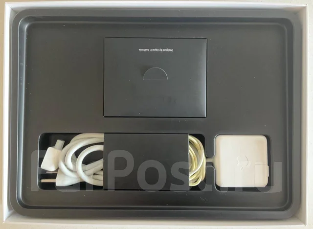 Apple MacBook Air 13 2017 Mid. 13", 1,8����, ��� 8 ��, ���� 128���, WiFi: 1, Bluetooth: 1, ����������� �� 8��. ����