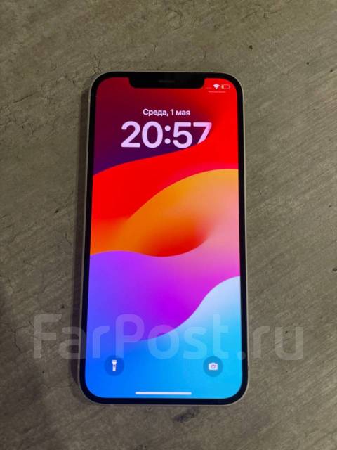 Apple 12 128 ГБ, 6.10", белый, б/у, в наличии. Цена: 27 000₽ в Находке