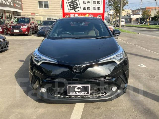 Toyota C-HR. ��������, 4wd, 1.2 (116��.�.), ������, 63 000����. ��, �/�. ��� ����� �� ������������ ����