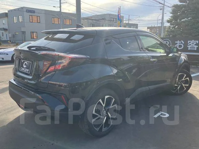 Toyota C-HR. ��������, 4wd, 1.2 (116��.�.), ������, 63 000����. ��, �/�. ��� ����� �� ������������ ����