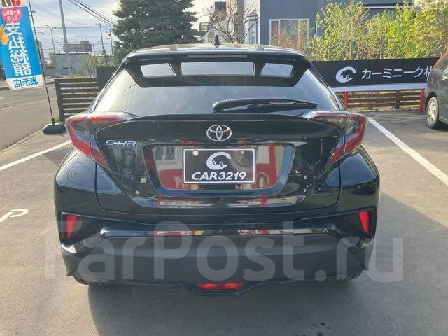 Toyota C-HR. ��������, 4wd, 1.2 (116��.�.), ������, 63 000����. ��, �/�. ��� ����� �� ������������ ����