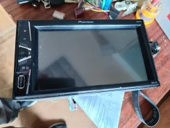 Pioneer DMH-G120 ����