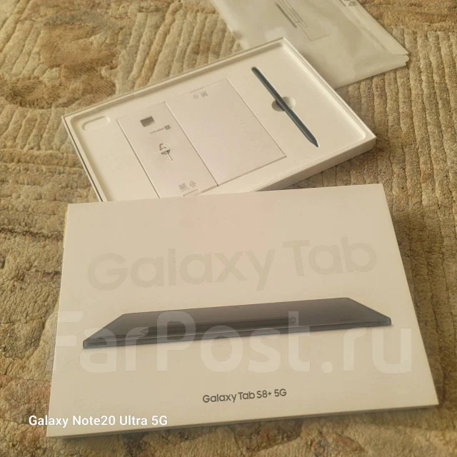 Samsung Galaxy Tab S8+. ������ 128 �� ����