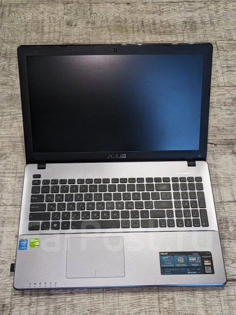 Asus. 15", 144����, ��� 6 ��, ���� 750���, WiFi: 1, Bluetooth: 1, ����������� �� 15��. ����