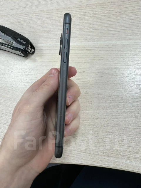 Apple iPhone 11. �/�, 128 ��, ������, 4G LTE, 5G ����