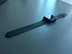 Apple Watch Series 8. GPS, NFC, IP68 ����