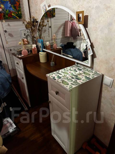 Туалетный столик во Владивостоке