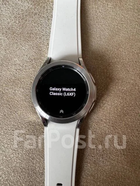 Samsung Galaxy Watch4 Classic. GPS, NFC, IP68 ����