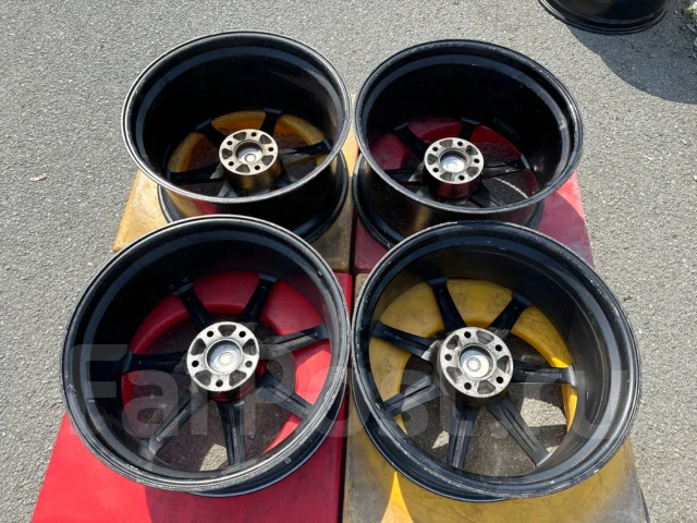 AVS Model F7. 9.0/10.0x20", 5x120, ET17/22, �� 72,6���. ����