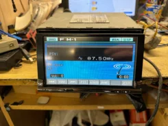 Alpine IVA-W202R ����