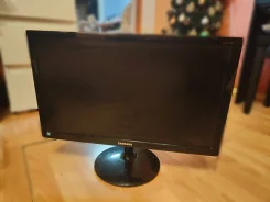 Samsung. 24", ���������� �� (LCD, LED, QLED) ����