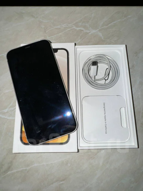 Apple iPhone 12. �/�, 256 ��, �����, 4G LTE ����