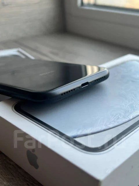 Apple iPhone Xr. �/�, 64 ��, ������ ����