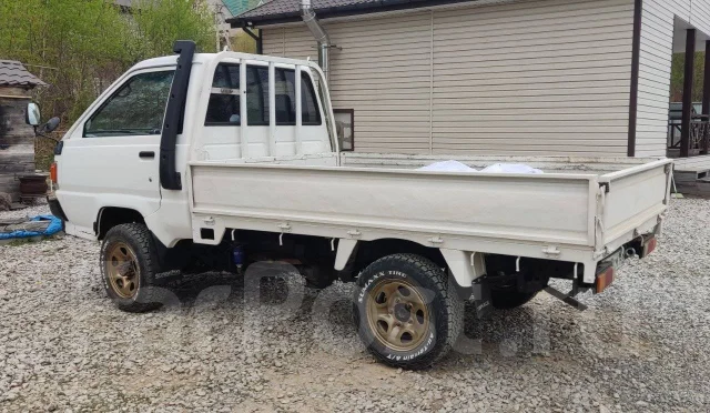 Toyota Town Ace. ��������, 4wd, 2.0 (89��.�.), ������, 255 000����. �� ����