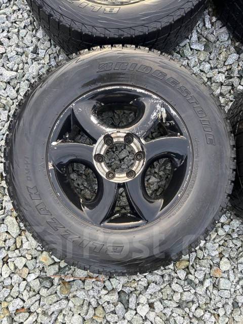 Wibram. 7.0x17", 6x139.7, ET25 ����