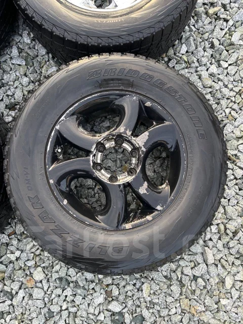 Wibram. 7.0x17", 6x139.7, ET25 ����