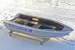 Wyatboat. 2025 ���, ����� 3,7��., ��������� ��� ���������, 15��.�. ��� ����� �� ������������ ����