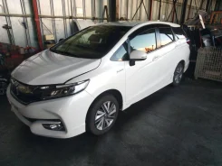 Honda Shuttle. GP8, LEB ����