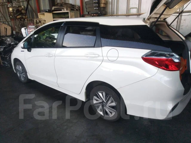 Honda Shuttle. GP8, LEB ����