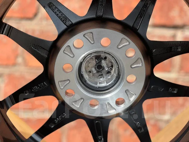 Work Emotion CR 2P. 7.0x16", 4x100, 4x114.3, ET35, �� 73,1���. ����