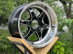 Zumbo Wheels. 9.5x18", 6x139.7, ET20, �� 106,1���. ��� ����� �� ����� ����
