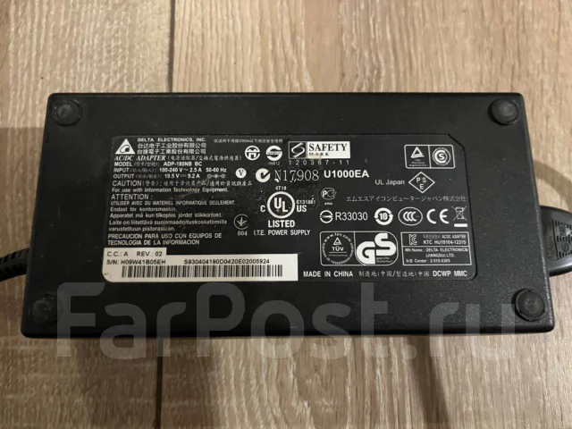 MSI GX70 3BE. 17.3", 2,5����, ��� 8 ��, ���� 1 000���, WiFi: 1, Bluetooth: 1, ����������� �� 1��. ����