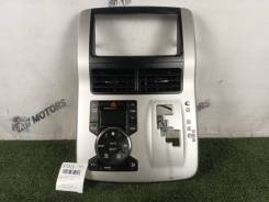   - Toyota Voxy 2011 5590528560 ZRR70 3Zrfae 5590528560 