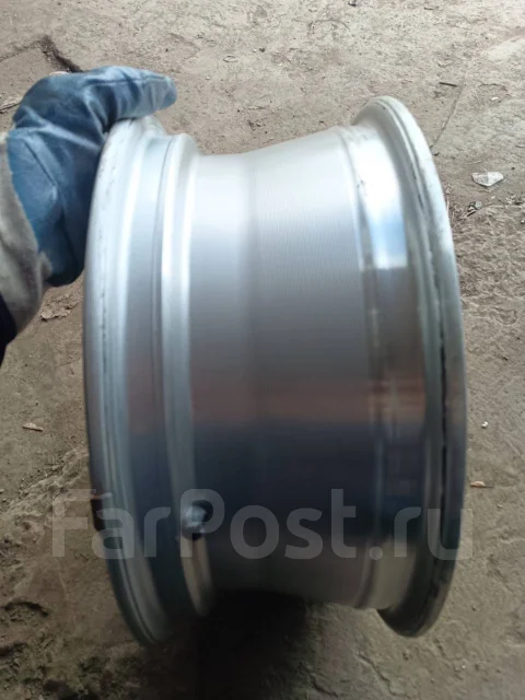 WSP Fedro. 6.5x16", 5x114.3, ET35 ����
