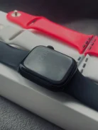 Apple Watch Series 8 ����