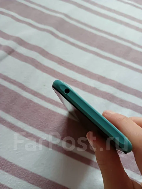 Xiaomi Poco C40. �/�, 64 ��, ���������, 4G LTE, Dual-SIM, NFC ����