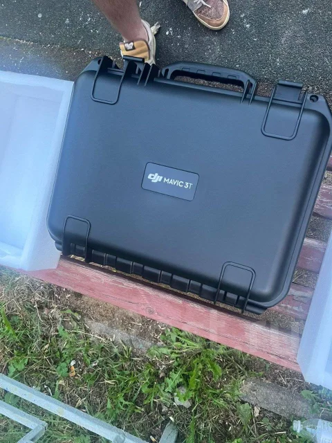 DJI Mavic 3T. � ������� ����