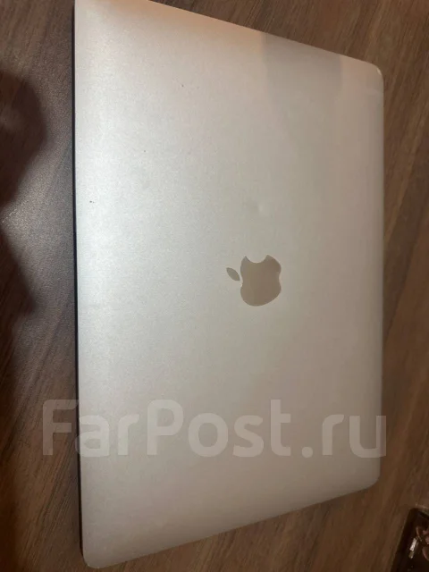 Apple MacBook Air. 13.3", ��� 8 ��, ���� 128���, WiFi: 1, Bluetooth: 1, ����������� �� 48��. ����