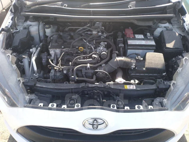Toyota Yaris. MXPA15, M15AFKS ����