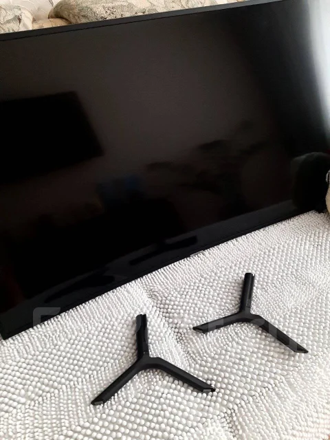 Samsung UE49NU7300. ������ ����